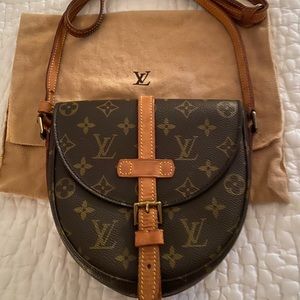 Louis Vuitton crossbody